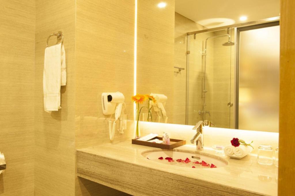 Iris Hotel Cần Thơ Kültér fotó